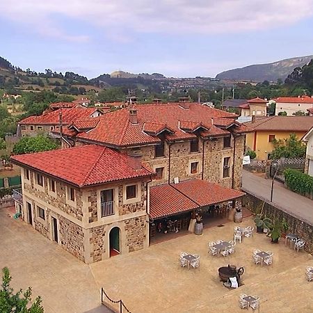 Posada Casa Rosalia Castro Urdiales Exterior foto