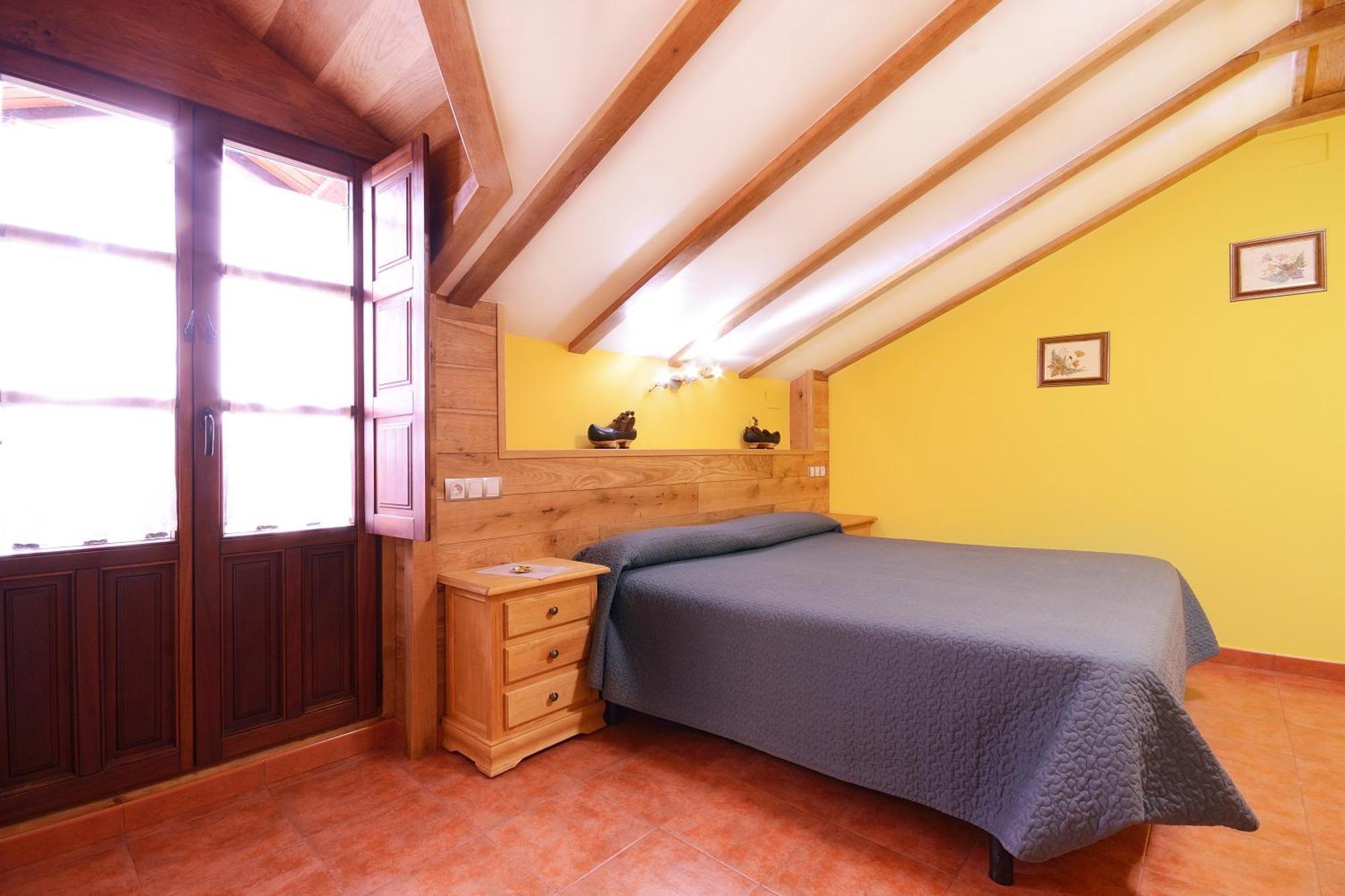 Posada Casa Rosalia Castro Urdiales Exterior foto