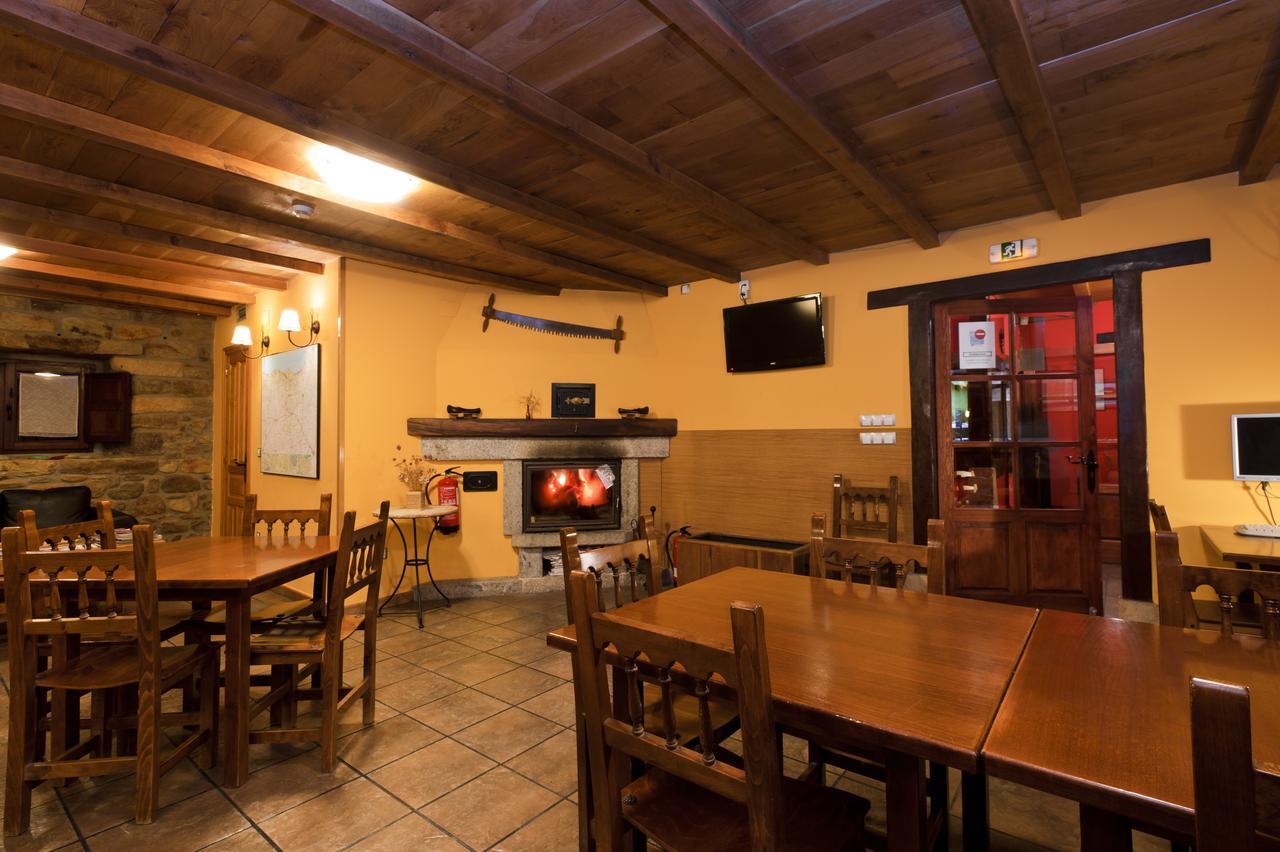Posada Casa Rosalia Castro Urdiales Exterior foto