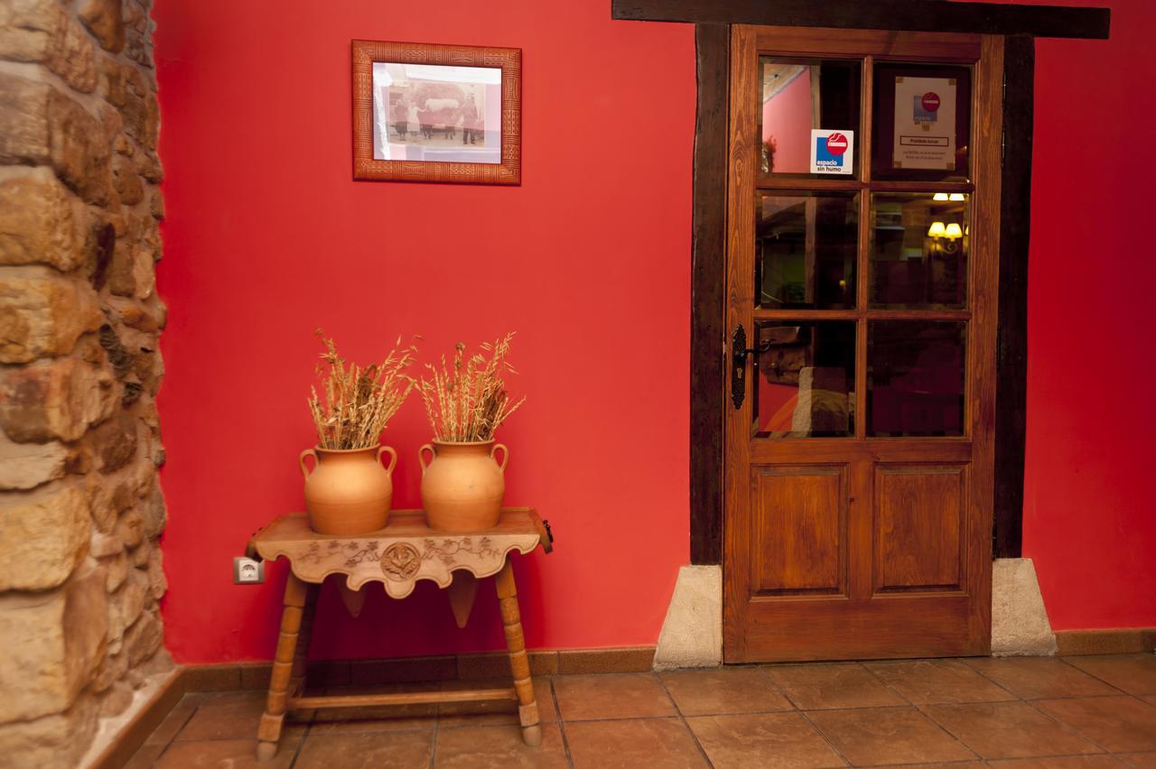 Posada Casa Rosalia Castro Urdiales Exterior foto