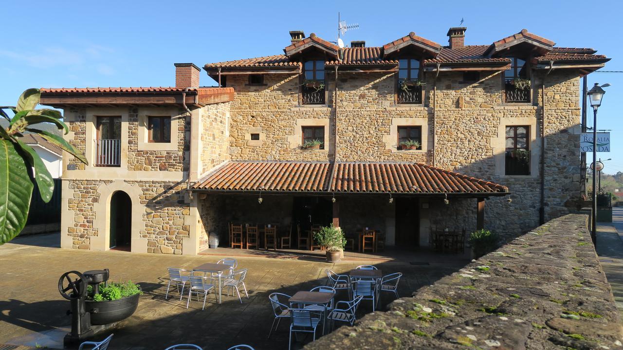 Posada Casa Rosalia Castro Urdiales Exterior foto